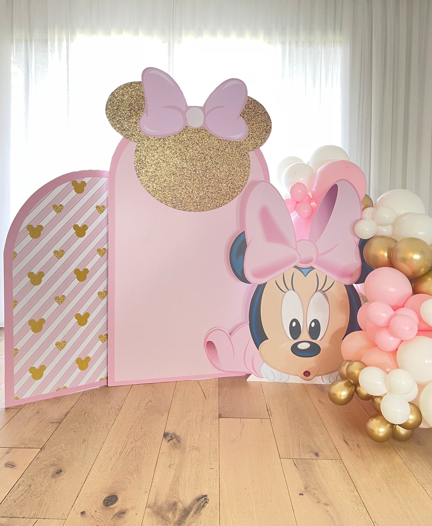 Minnie Mouse head board